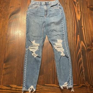 American Eagle Ripped Mom Jeans